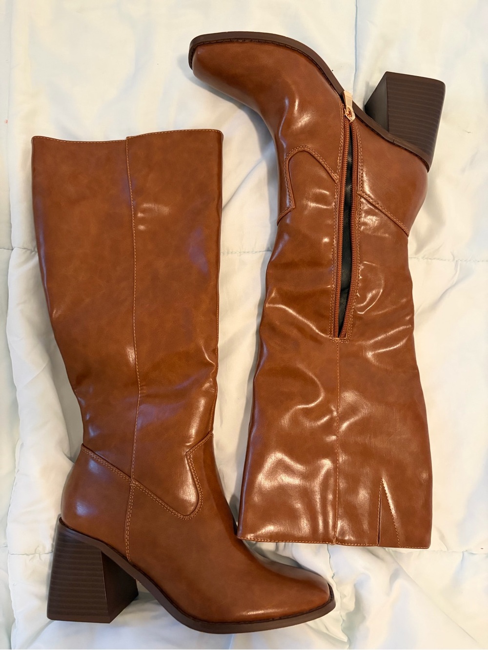 Tall Women's Riding Boots in Cognac Brown